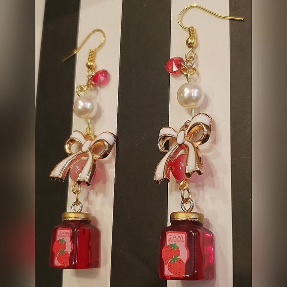 Handmade Cute Bows & Strawberry Jam Pendant Dangle Earrings - Picture 5 of 5